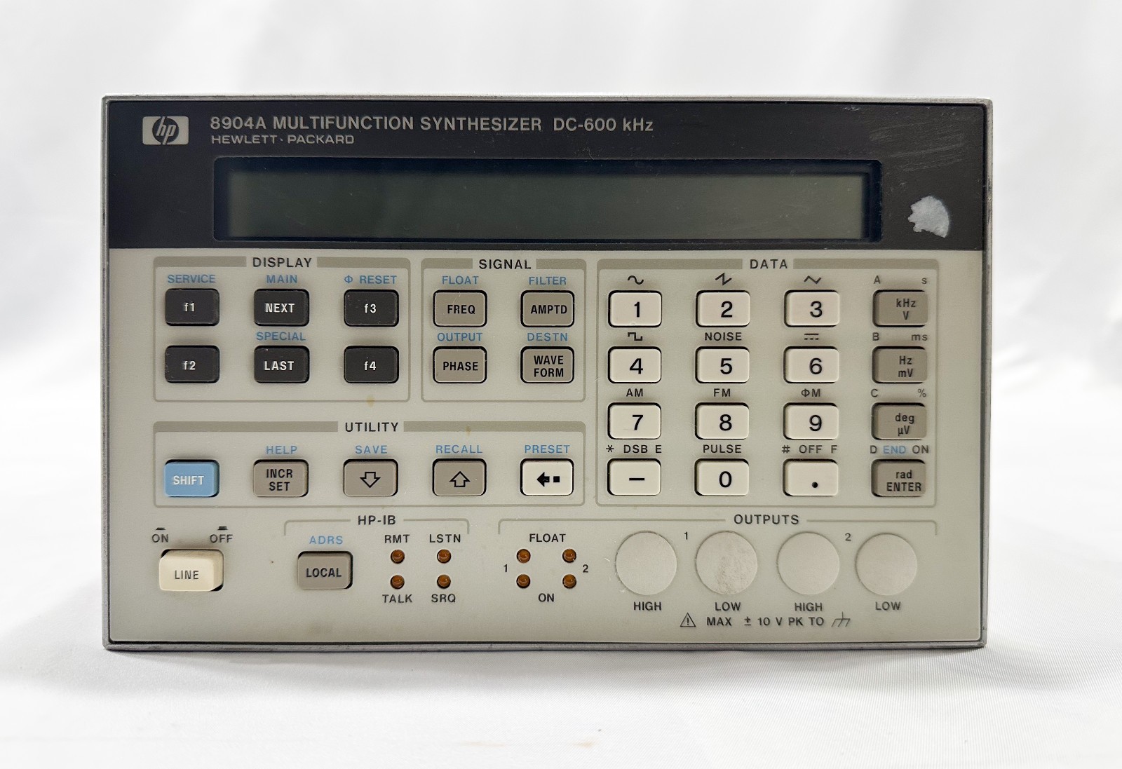 HP 8904A Multifunction Synthesizer DC 600 kHz