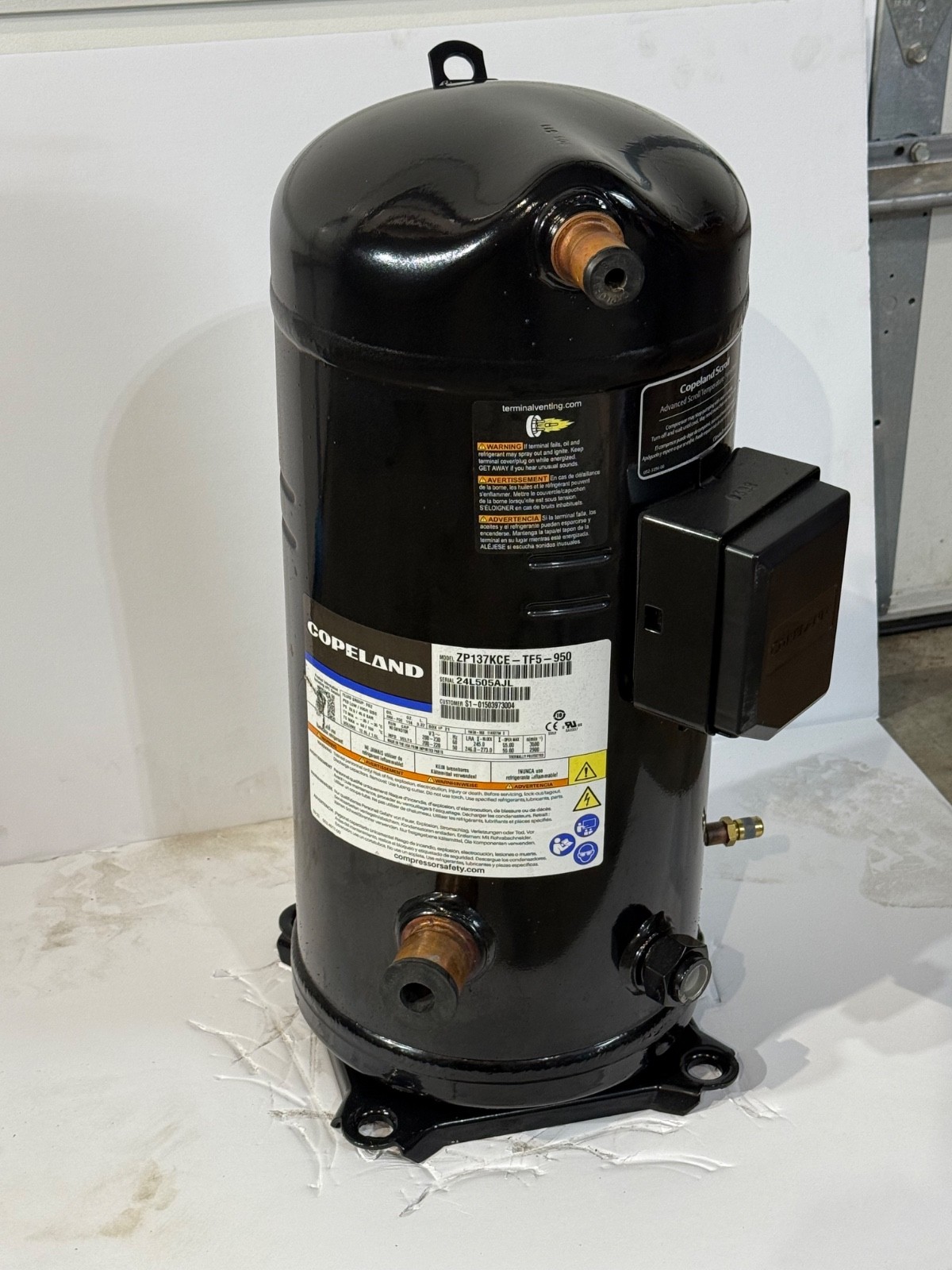 NEW Copeland ZP137KCE-TF5-950 200/230V 3PH 60Hz 137000BTU R410A ZP137KCE