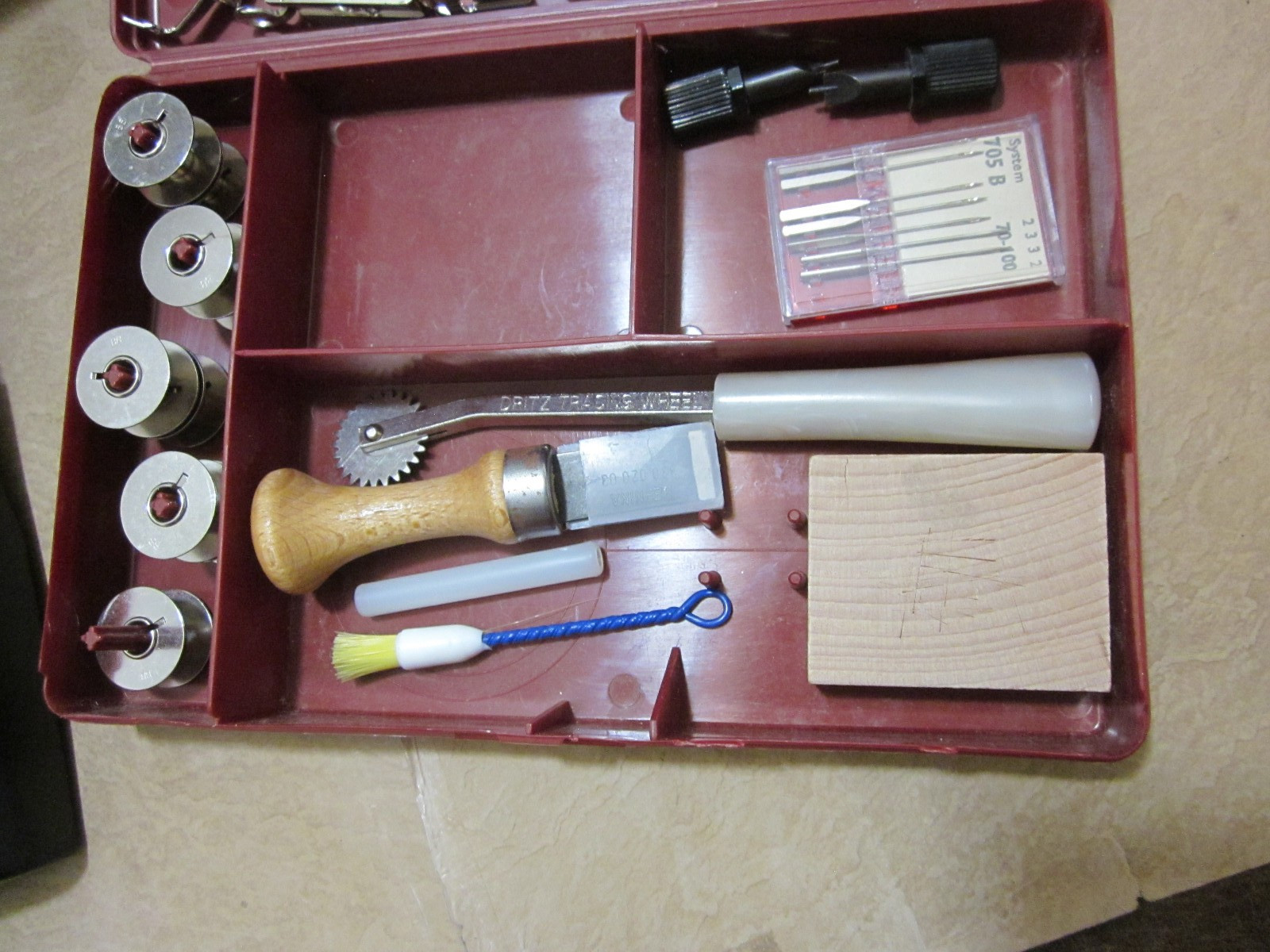 Bernina 801 Sewing Machine ****Pls Read