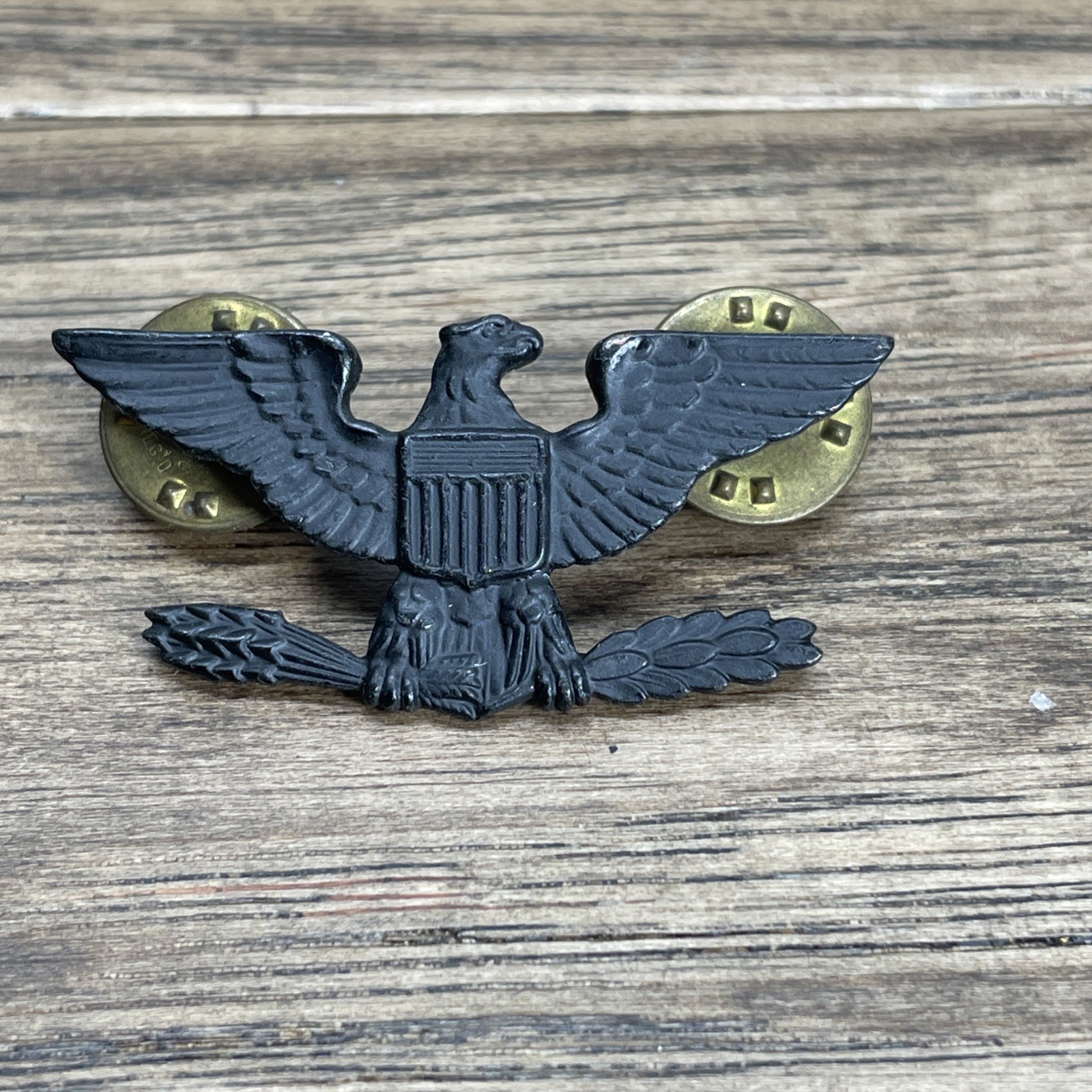 USAF Military Rank Colonel Black Eagle Pin Back Militaria KG JD