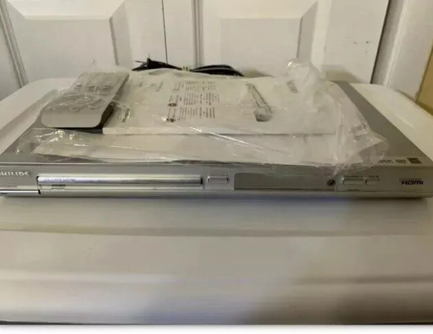 DVD player Philips DVP 3960 Gray Manual And Remote