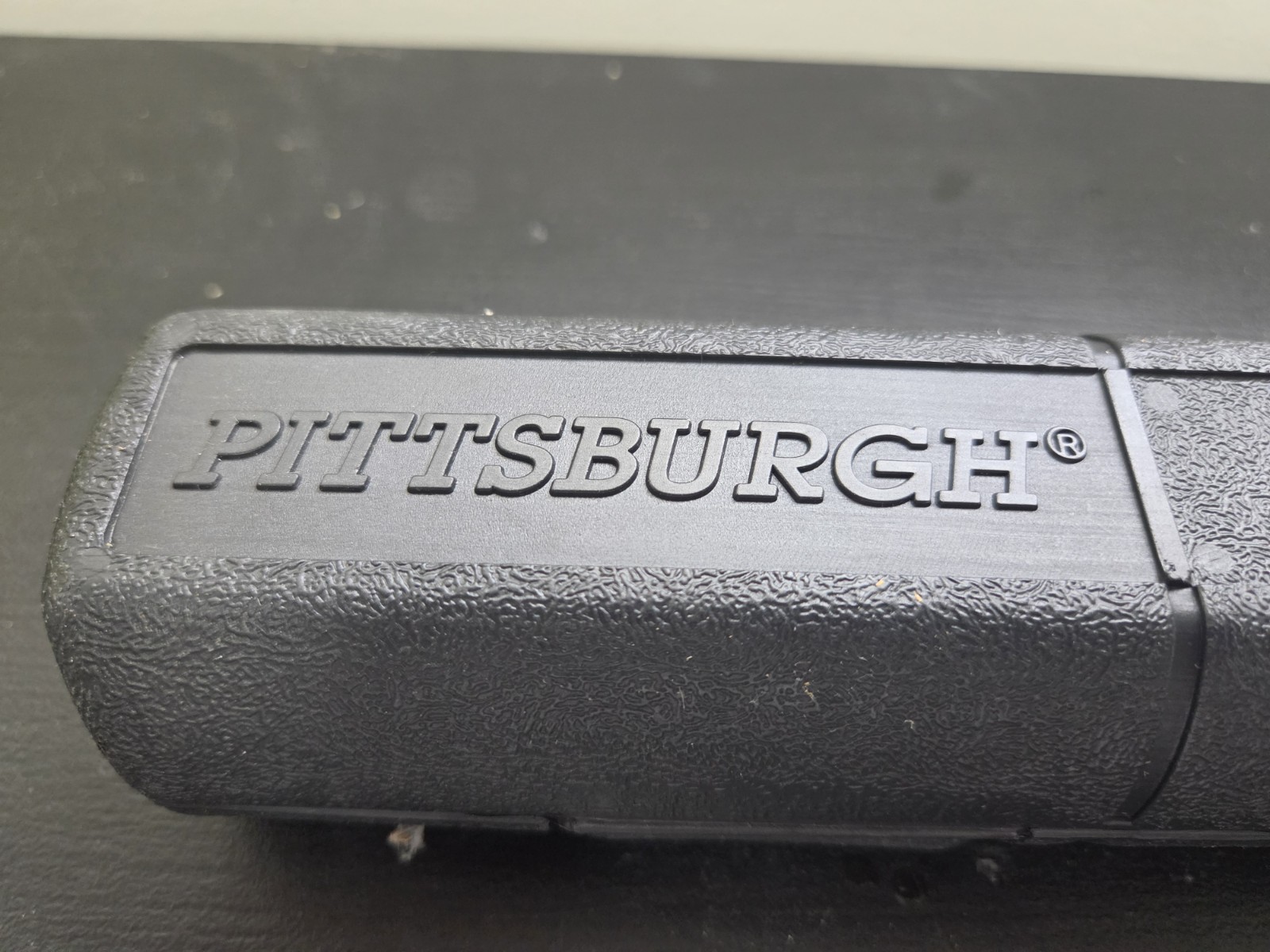 Pittsburgh Torque wrench 1/4 drive,reversible.