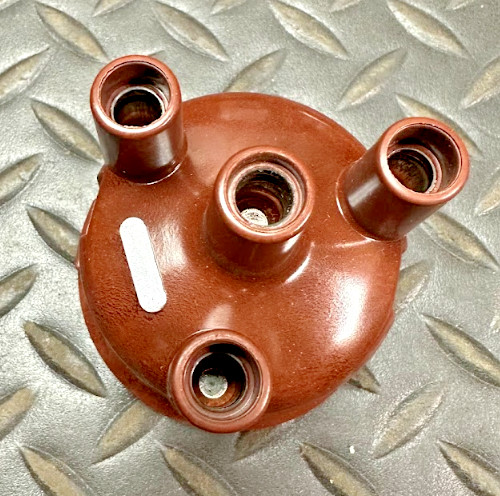 Bremi Distributor Cap - 1235 522 130 / 8029 - Fits Saab 3 Cyl Eng. 93, 95 & 96