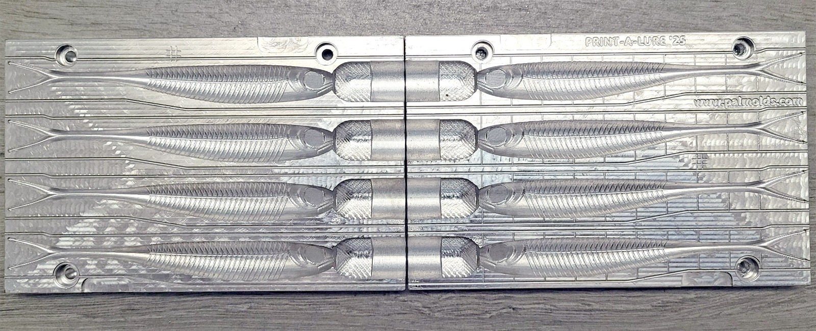 Aluminum fishing soft bait mold - 5" x 4 cavities fork tail minnow mold