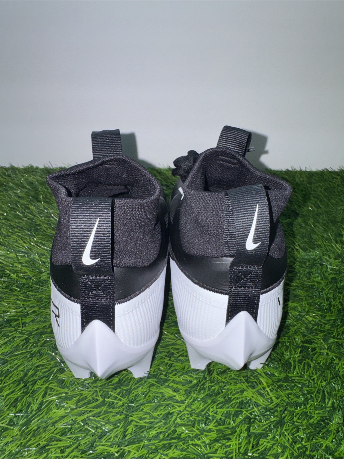 Nike Vapor Edge Pro 360 2 Football Cleats Men Size 13 Black White DA5456-001