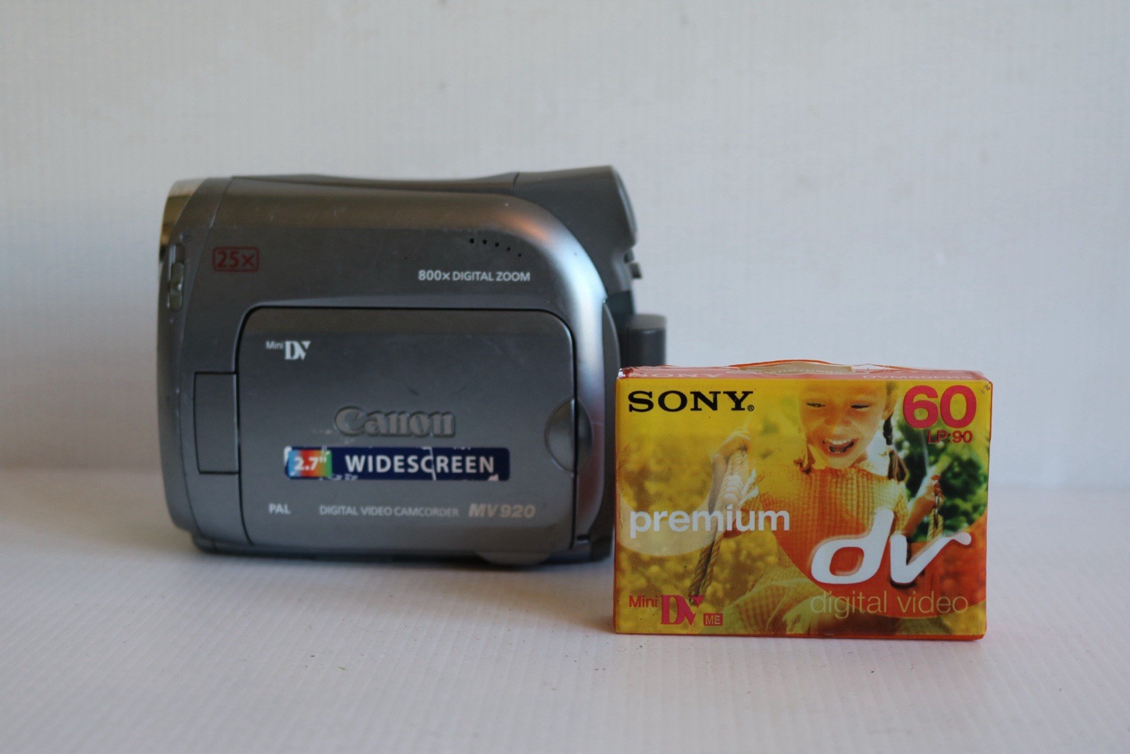 Canon MV920 Camcorder - Silver with Sealed Tape - Tested Working