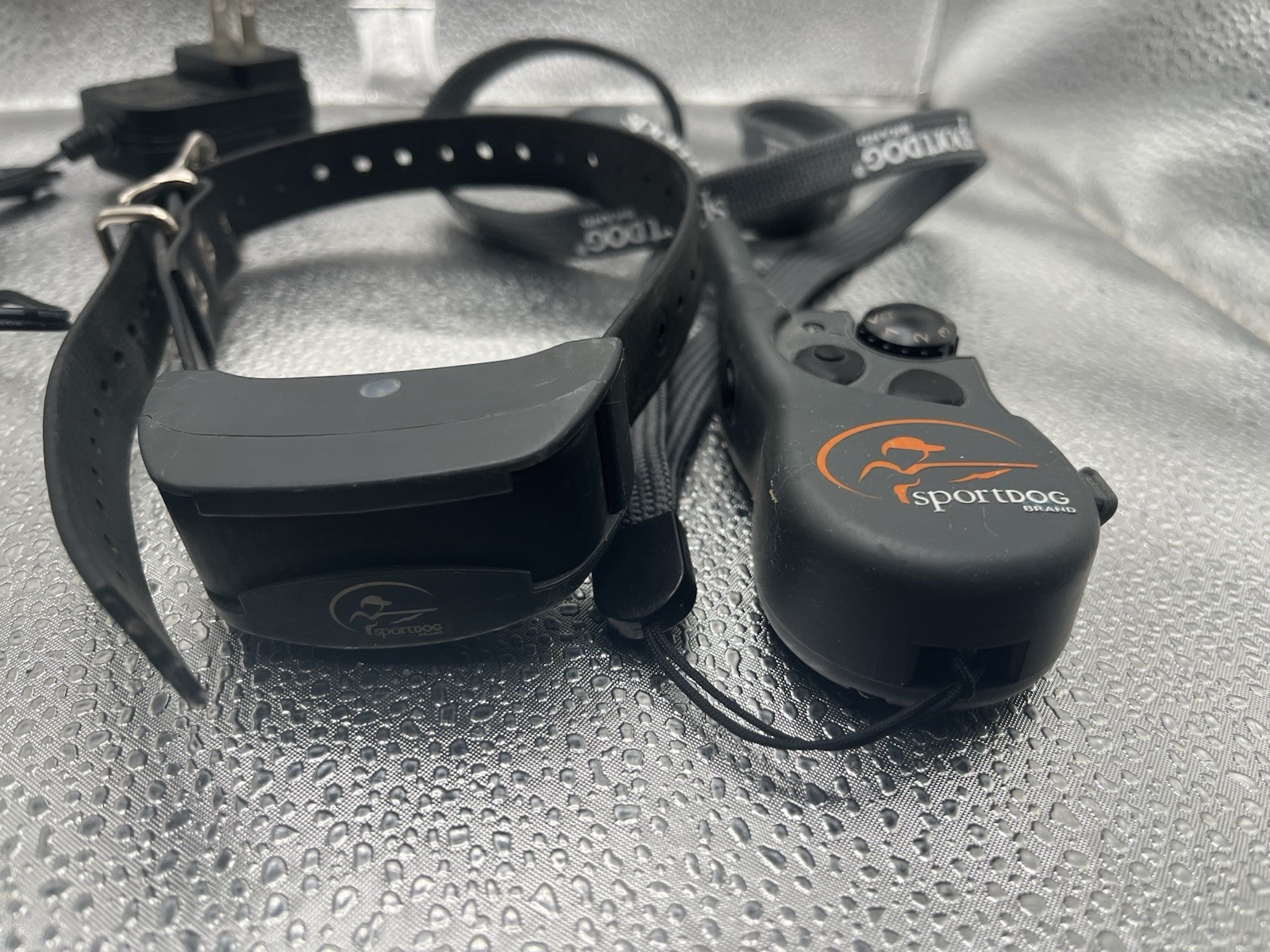 SportDOG SDT54-16292 Collar & Remote Trainer Transmitter