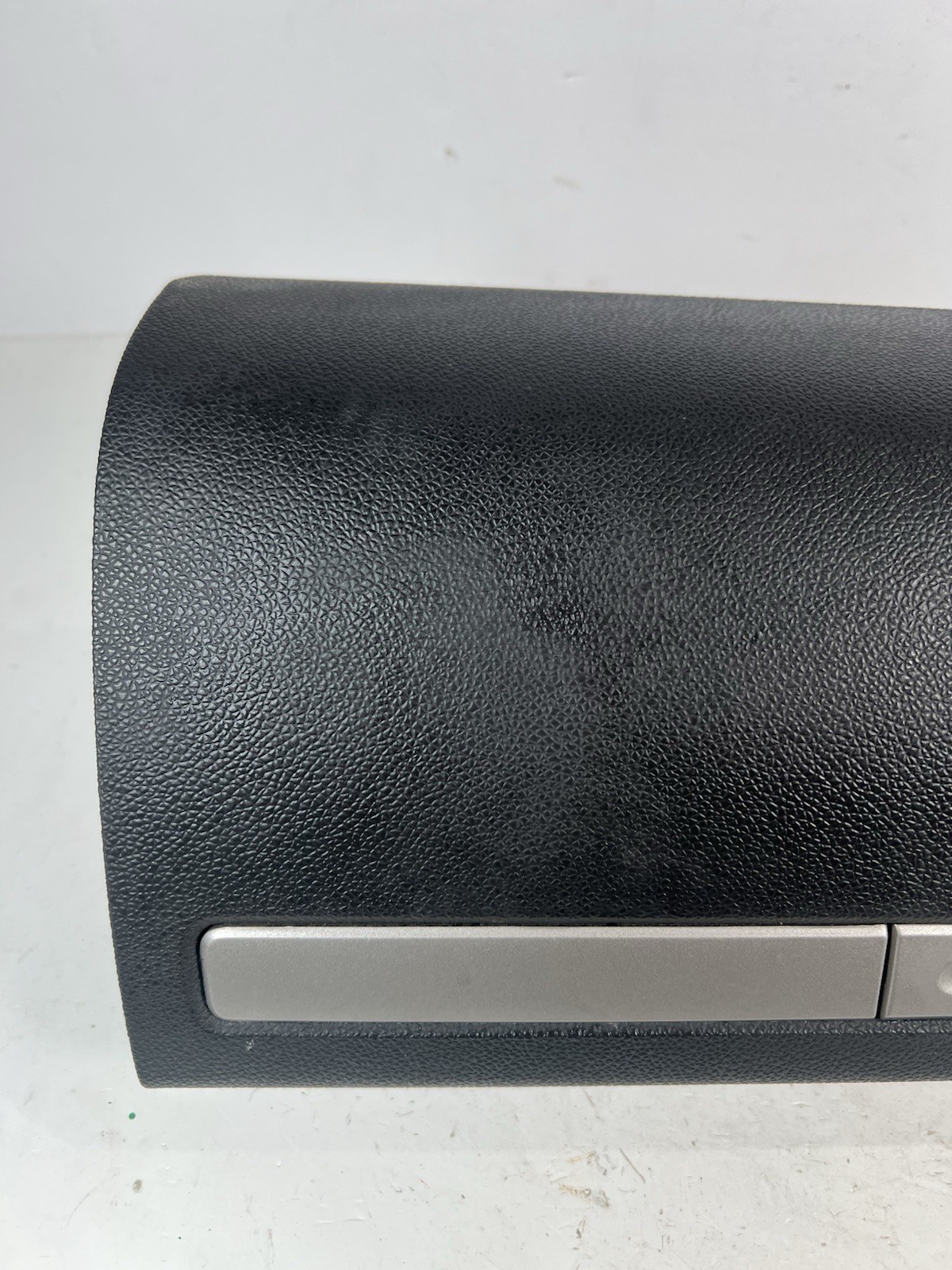 07-13 Silverado SIERRA Dash UPPER GLOVE BOX Storage Compartment Door BLACK