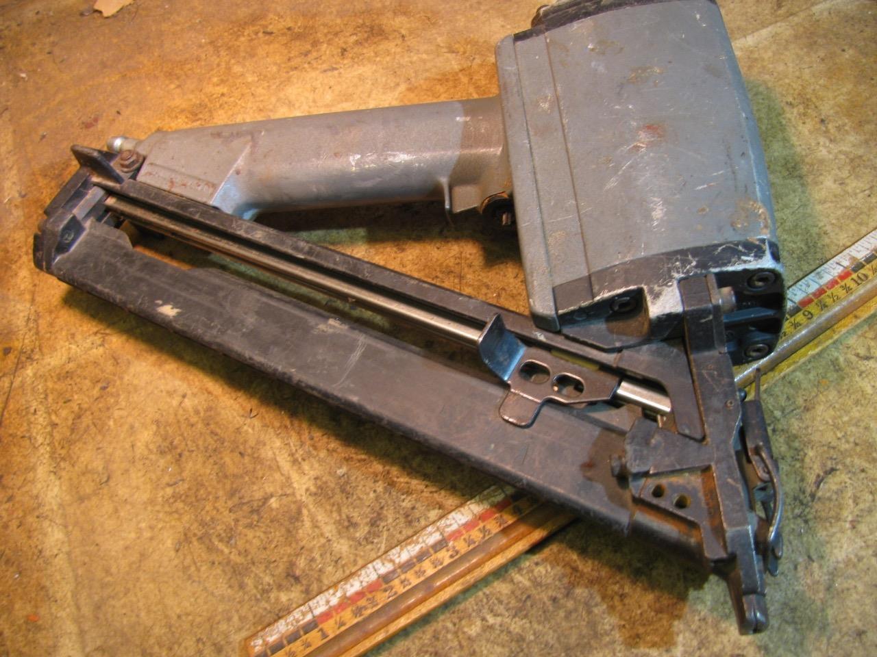 Senco 45 Degree Finish Nailer