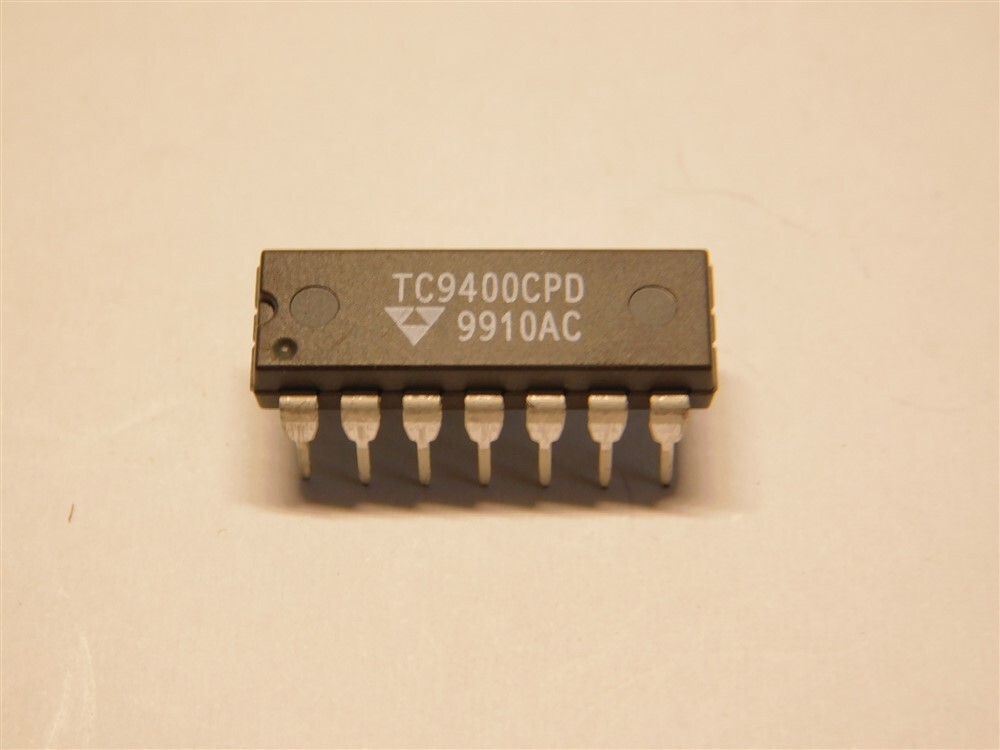 Telcom Semiconductor TC9400CPD Voltage to Freq. / Freq. to Voltage Converter IC