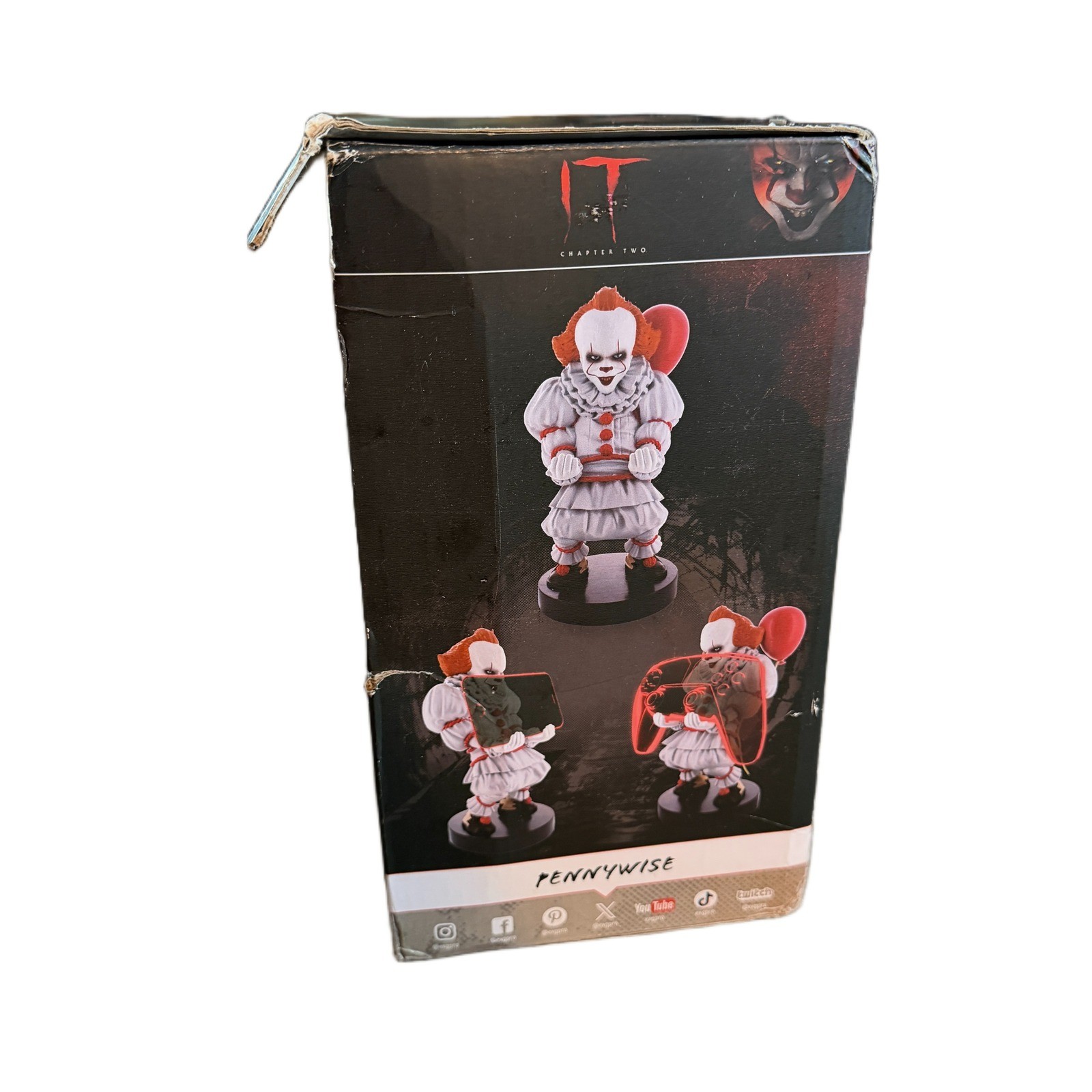 Cable Guys IT Chapter Two Pennywise Phone and Controller Holder Horror Figure