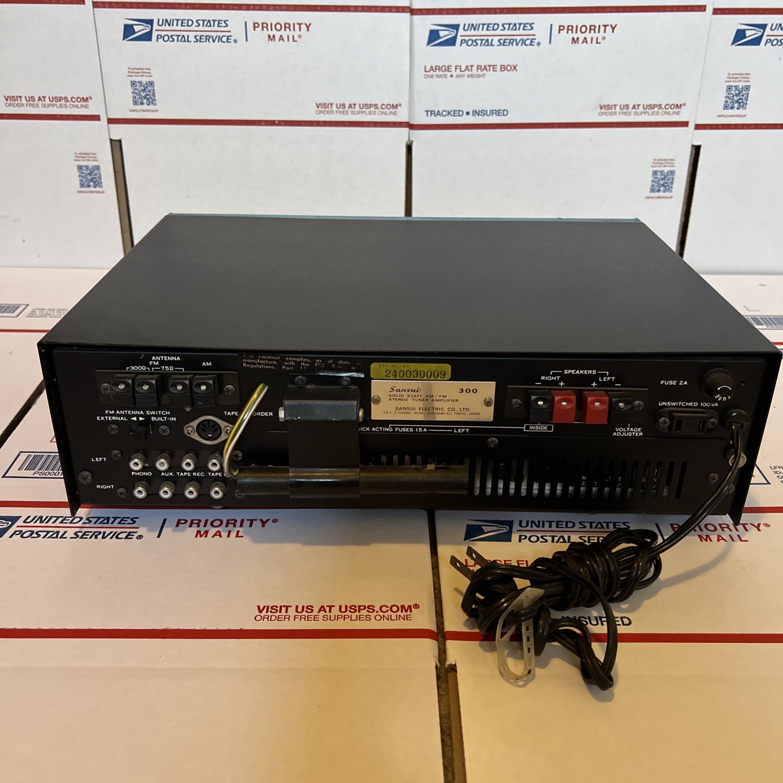 Sansui 300 Solid State AM/FM Tuner Amplifier W/Schematic - WORKS - WARRANTY