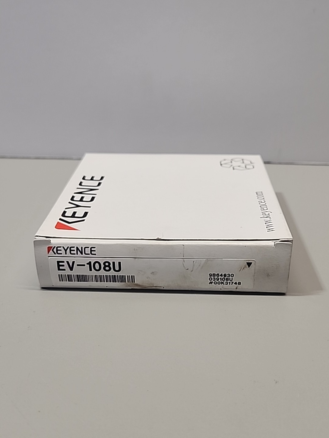 Keyence EV-108U Proximity Sensor, Main Unit, Unshielded Type