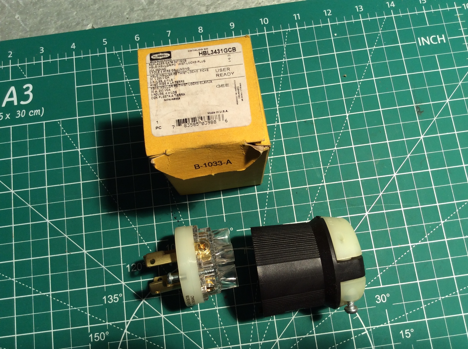 1 pc Hubbell HBL3431GCB InsulGrip Twist-Lock Plug 30A 3-Ph 240V New (342)