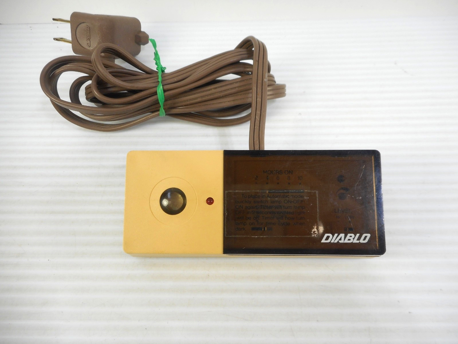 Vintage From Diablo Technologies  Solid State Sensor  lamp Timer/ Model STT-1