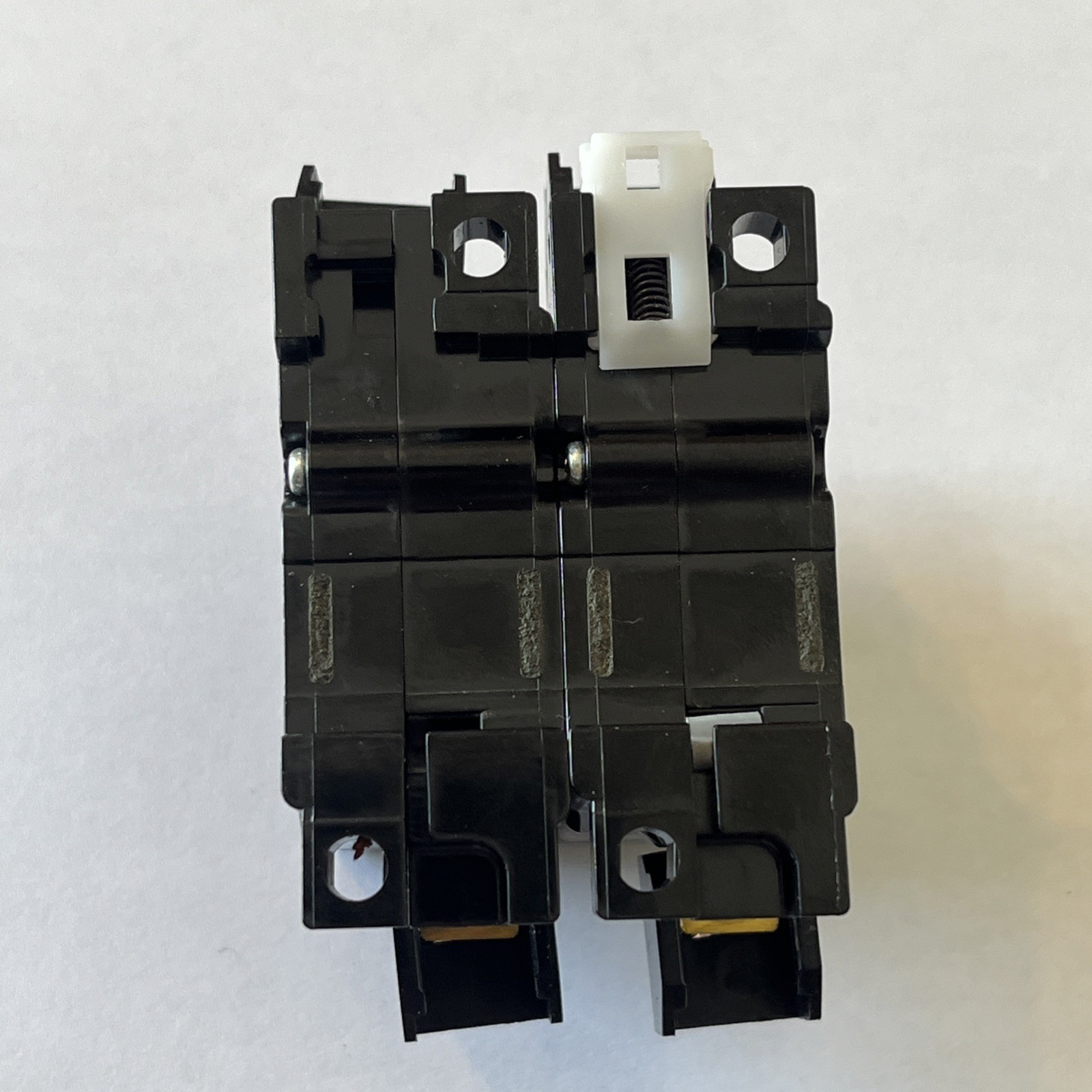 FUJI ELECTRIC CP32D-3A Double Pull Circuit Protector (NEW) open box Qty-1