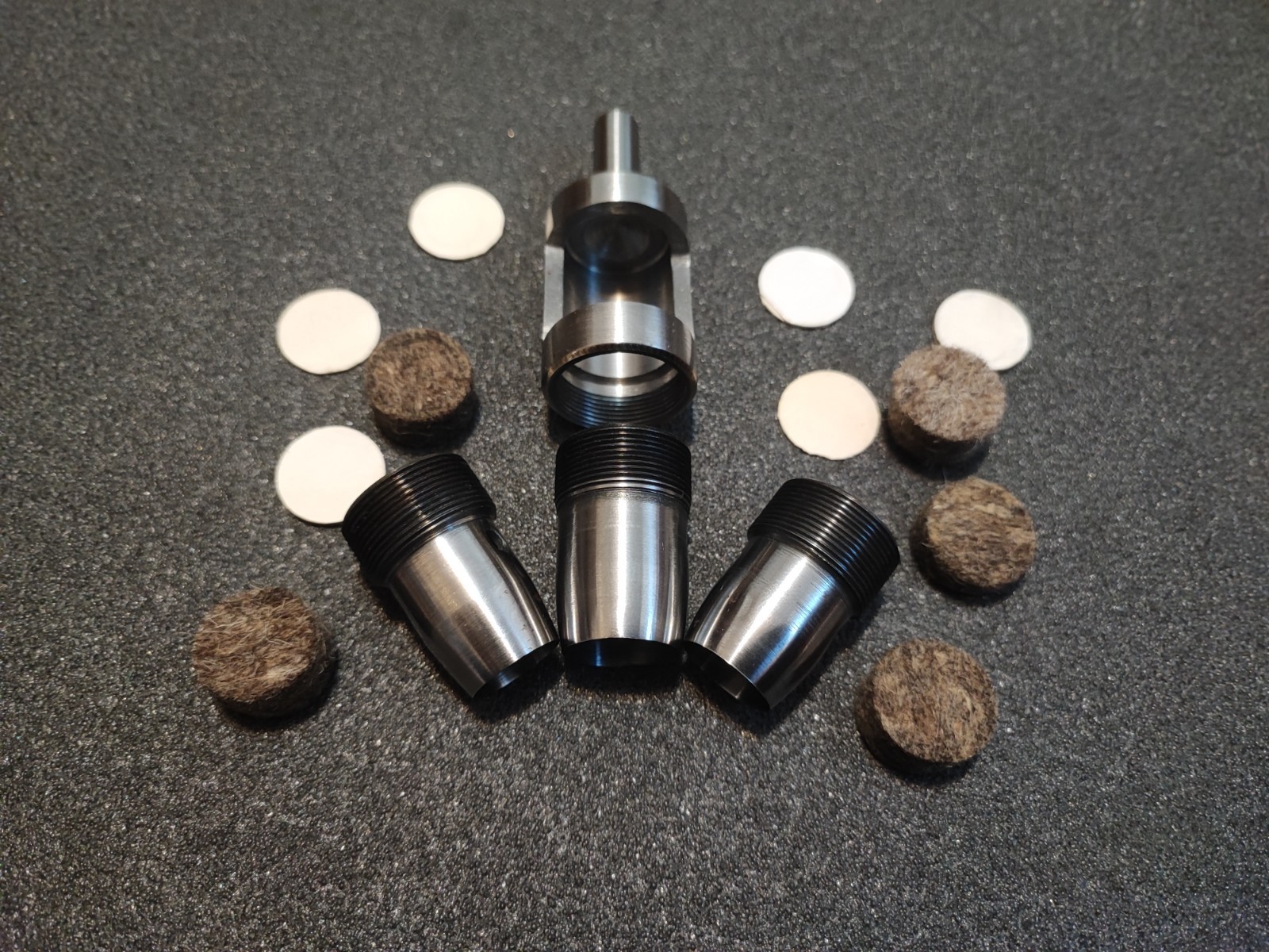 Tool for wава 12+16+20каl with replaceable attachments
