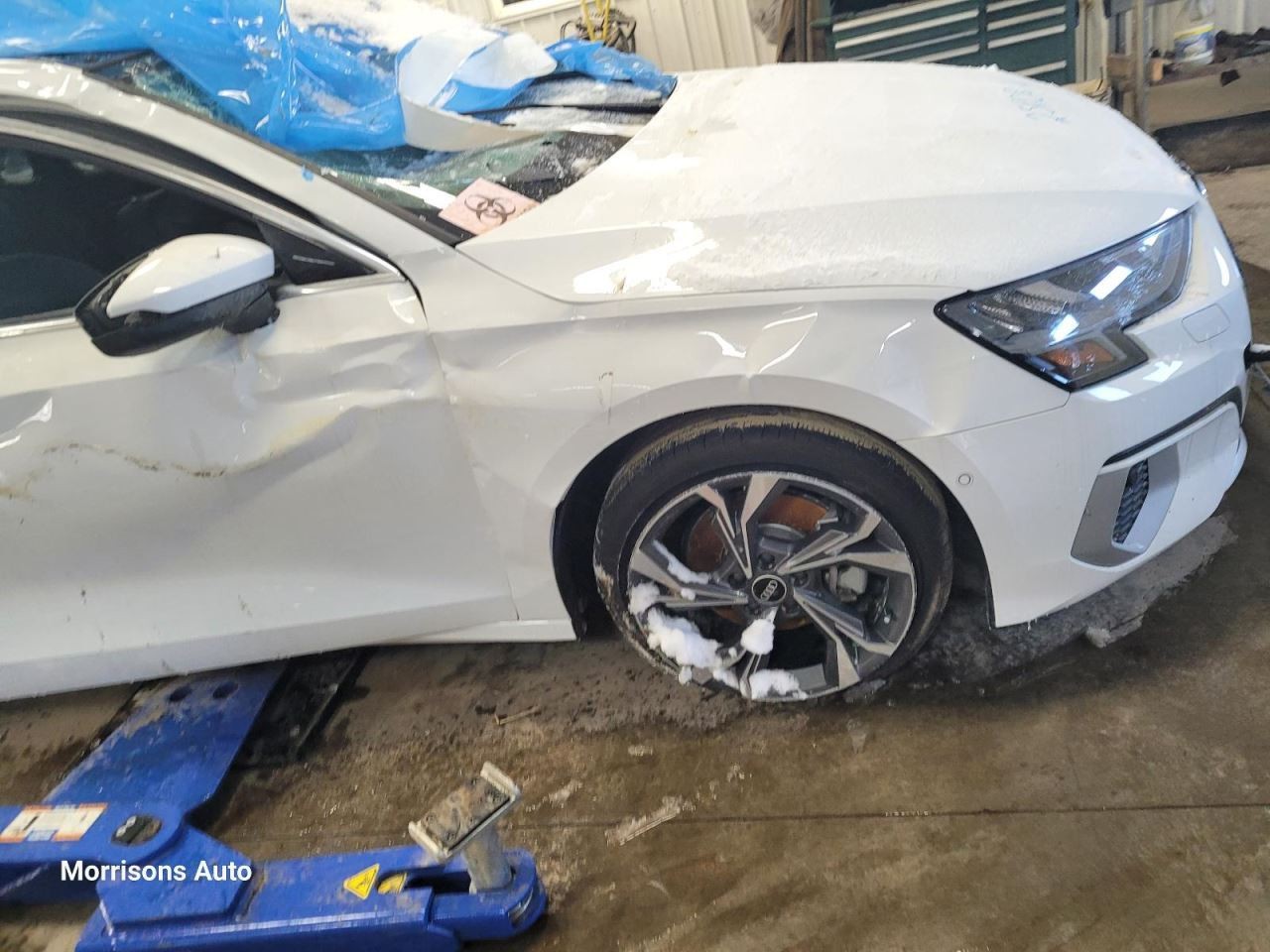 Air Shutter Lower Fits 22-24 AUDI A3 2089346