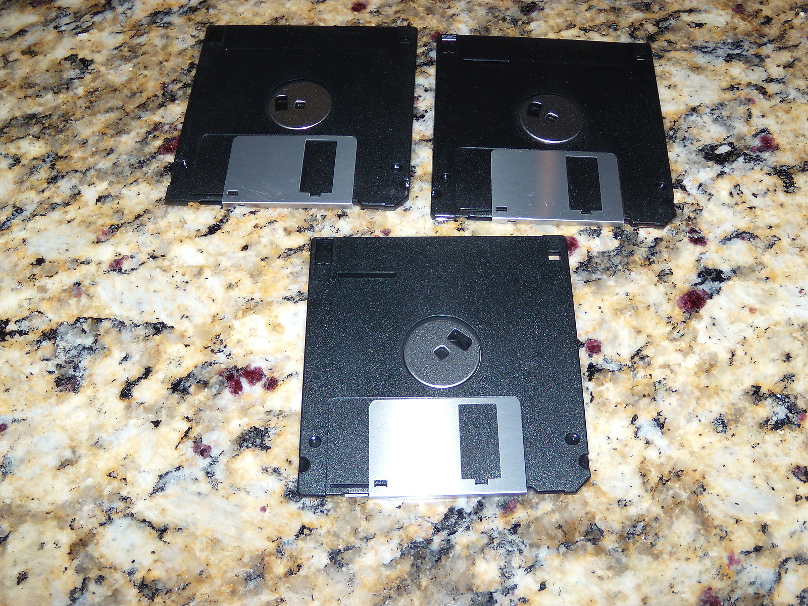 FRONTIER SOFTWARE INSTALLATION, ACCESSORIES DISK & CONFIGURATION MANAGER