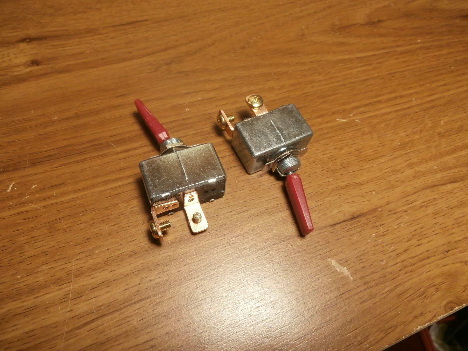 LOT/2 PHILMORE 50 Amp 30-12242, 12 Volt DC High Current Toggle Switch RED HANDLE