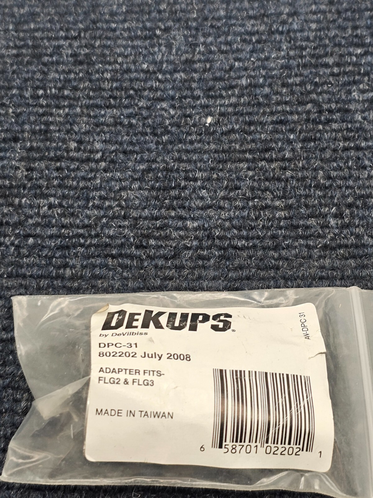 DEVILBISS DeKups DPC-31: DISPOSABLE CUP ADAPTER for FLG2 & FLG3