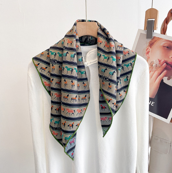 75% Cashmere 25% Silk 26'' Bandana Scarf wrap Shawl horse Print Neckerchief new
