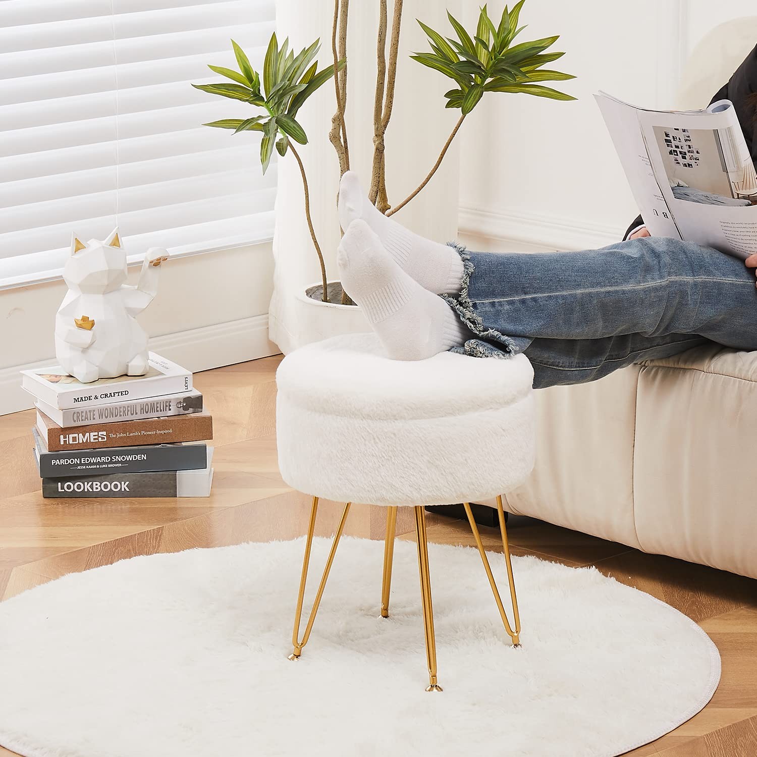 Footrest Footstools Round Faux Fur Ottoman with Storage Space Soft Vanity Cha...