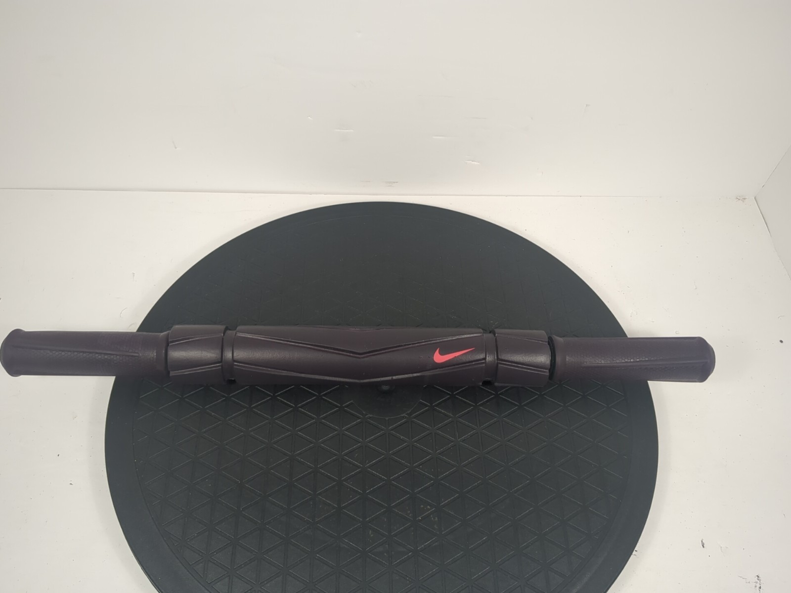 Nike Foam Roller Bar For Sports Massage Yoga And Runners - Maroon 20"
