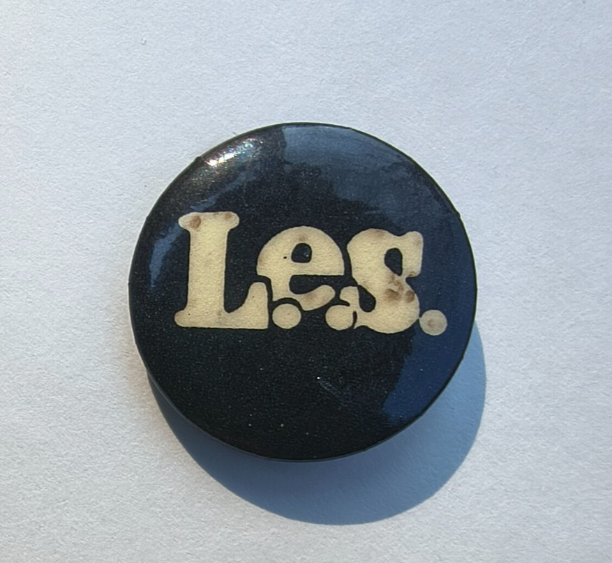 Late 1960's counterculture Lower East Side button/pin