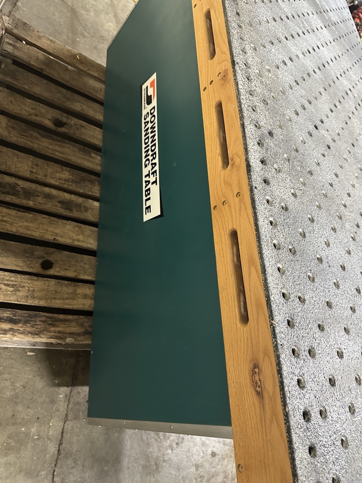 NICE Dynabrade 64700 Down Draft Sanding Table 36”x72” Single Phase 110v