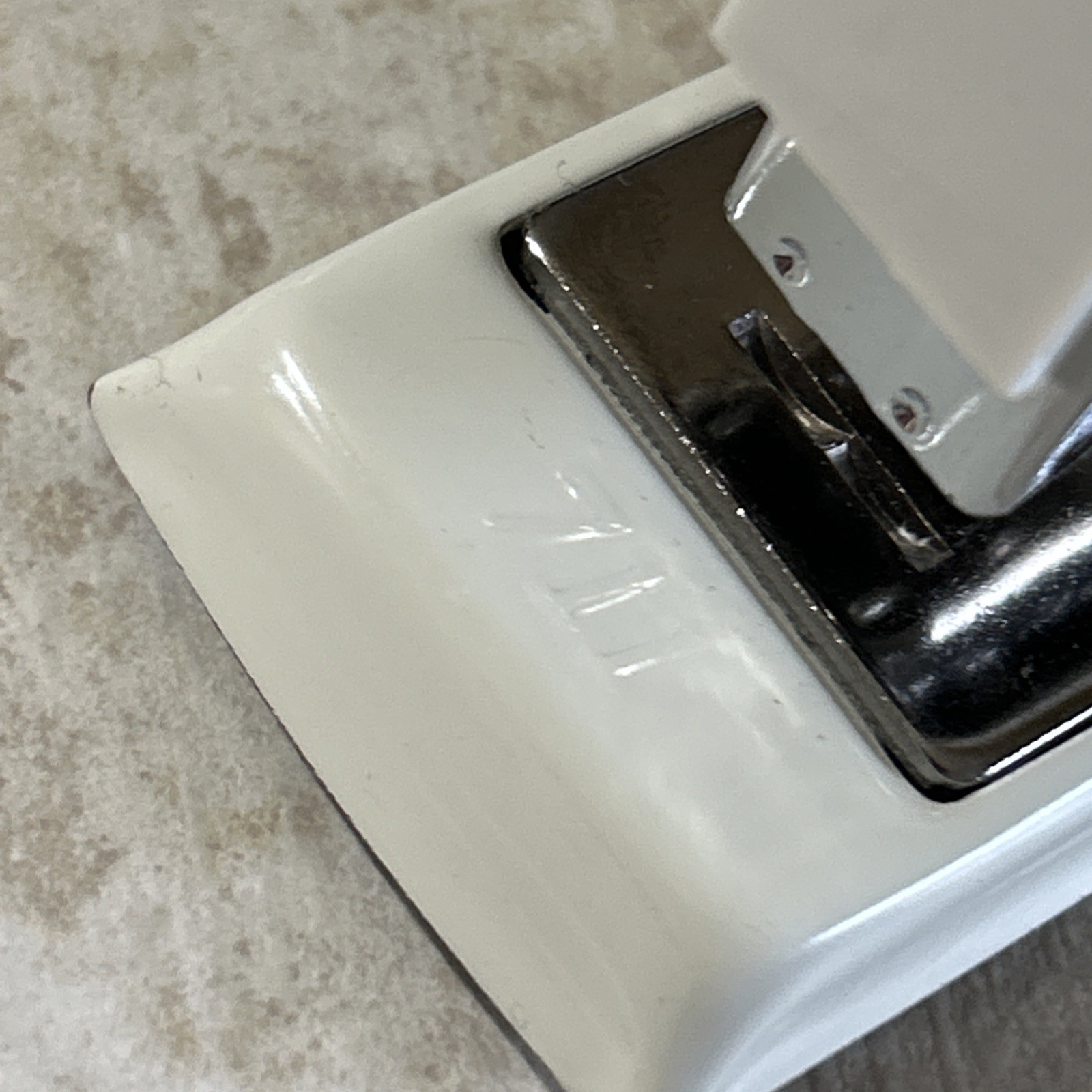 Vintage Swingline Stapler Model 711 5" Mini White/Off White