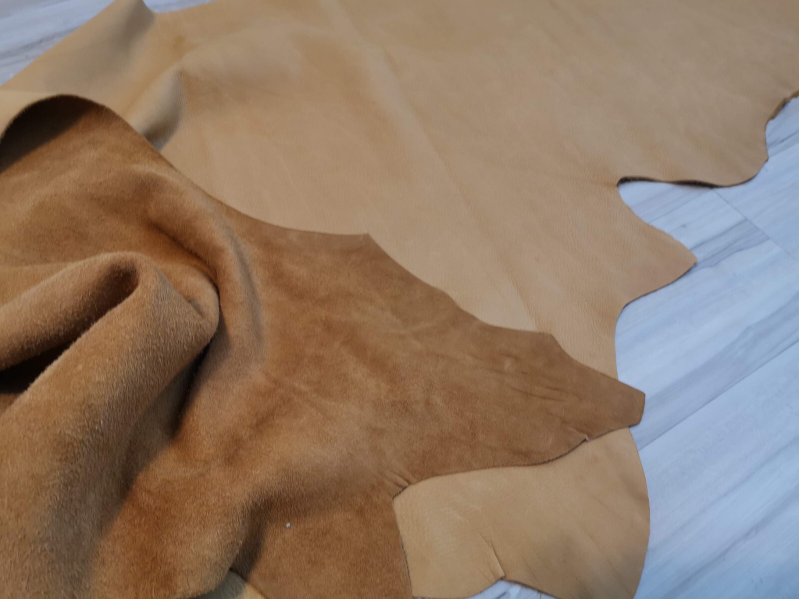 4-5oz NAPA SOFT DEERTAN LEATHER HIDE SIDE FULL GRAIN SHEET,PANEL,CRAFT,DIY 20sqf