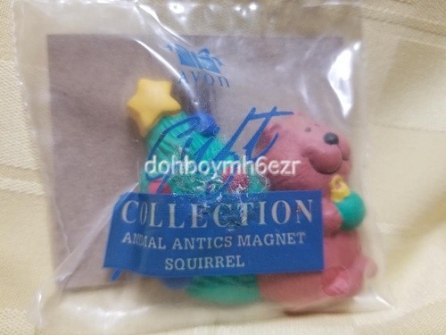 AVON Christmas Animal Antics Holiday Magnet Squirrel in package
