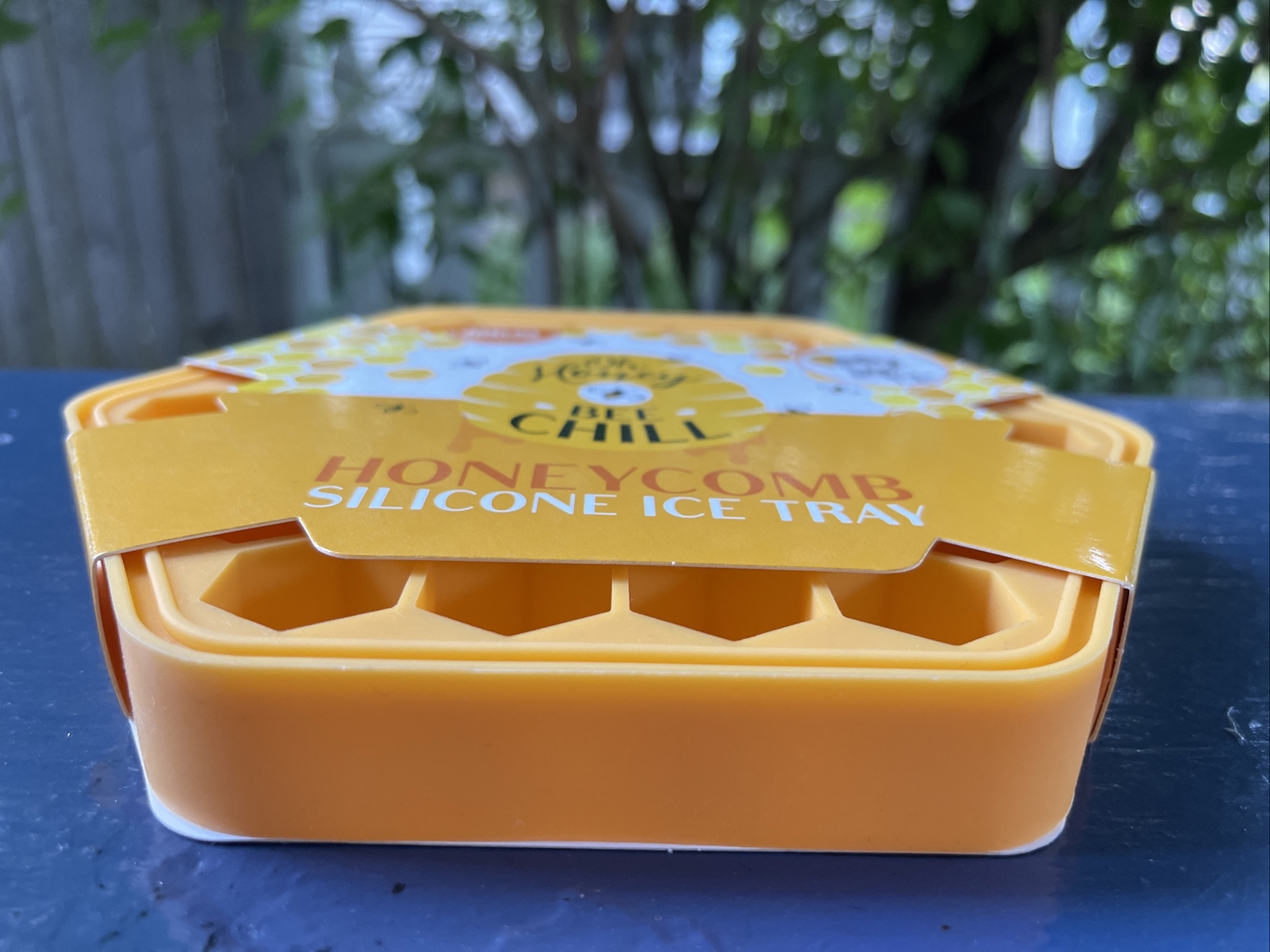 Honeycomb Ice Cube Tray - Silicone - Dishwasher Safe - Evriholder