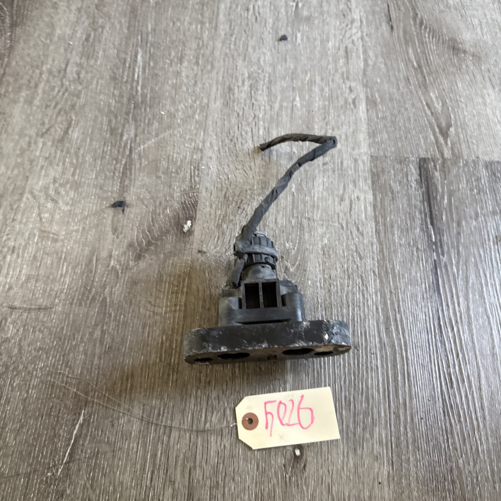 BENDIX KNORR-BREMSE ESP SENSOR 12V K0205682E4
