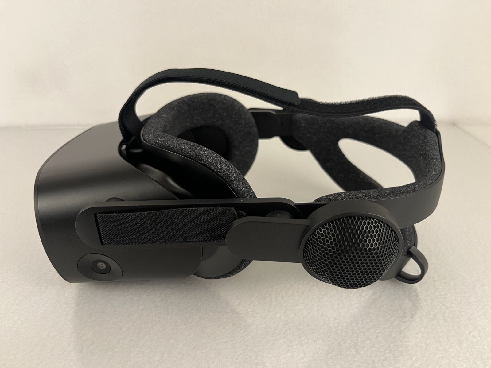 HP Reverb G2 V2 Wired VR Headset - Complete w/ Original Box! V2 MODEL