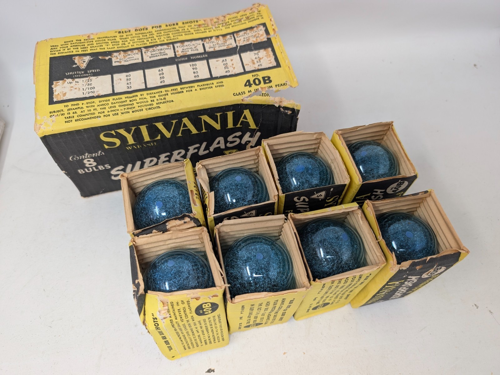 Vintage NOS blue Sylvania Superflash Photo Lamps Case Of 8 Bulbs No. 40B