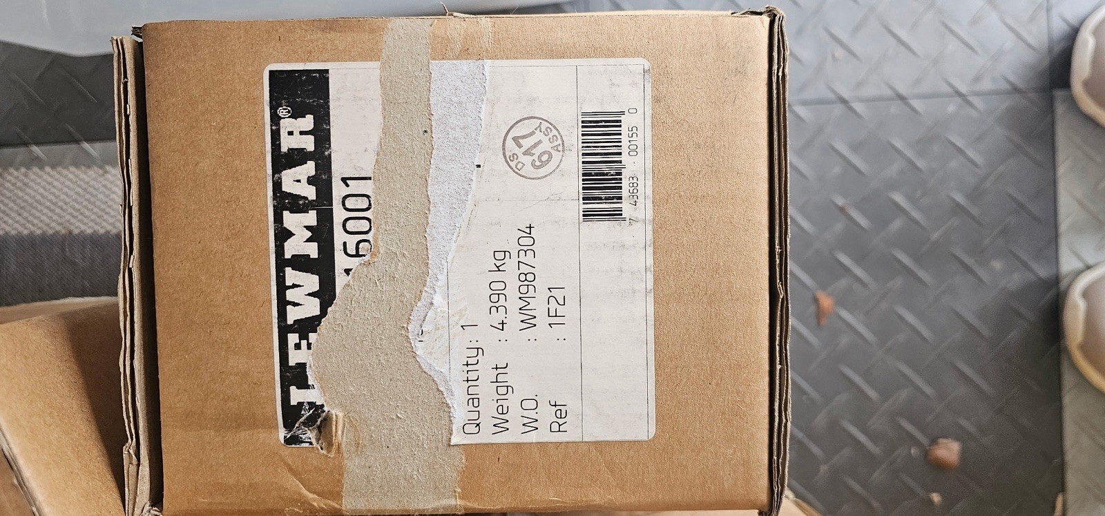 Lewmar 40CST Two-Speed Self-Tailing Winch | 49040056