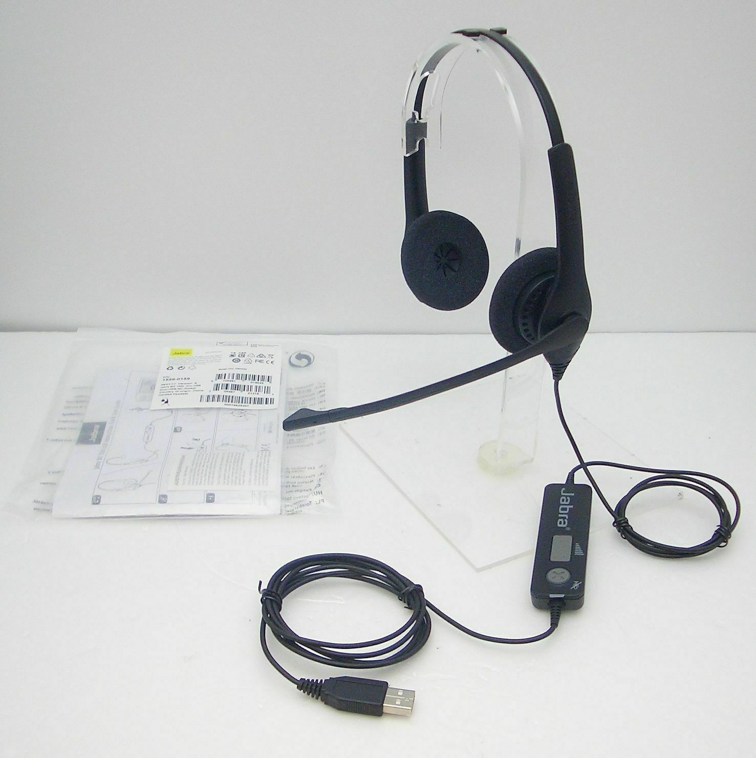 Jabra BiZ 1500 USB Wired Stereo Over-The-Head PC Headset Supra-Aural 32Ohm 20Hz