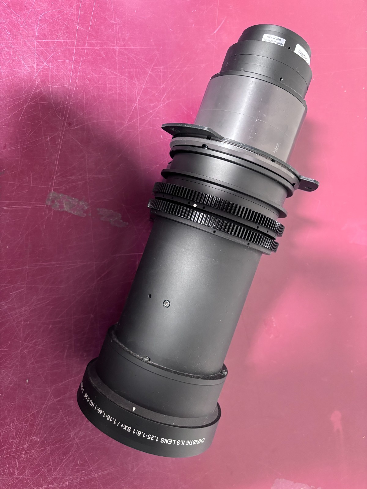 Christie 118-100111-01 - ILS Lens 1.25-1.6:1 SX+/1.16-1.49:1 HD 0.95''(4)