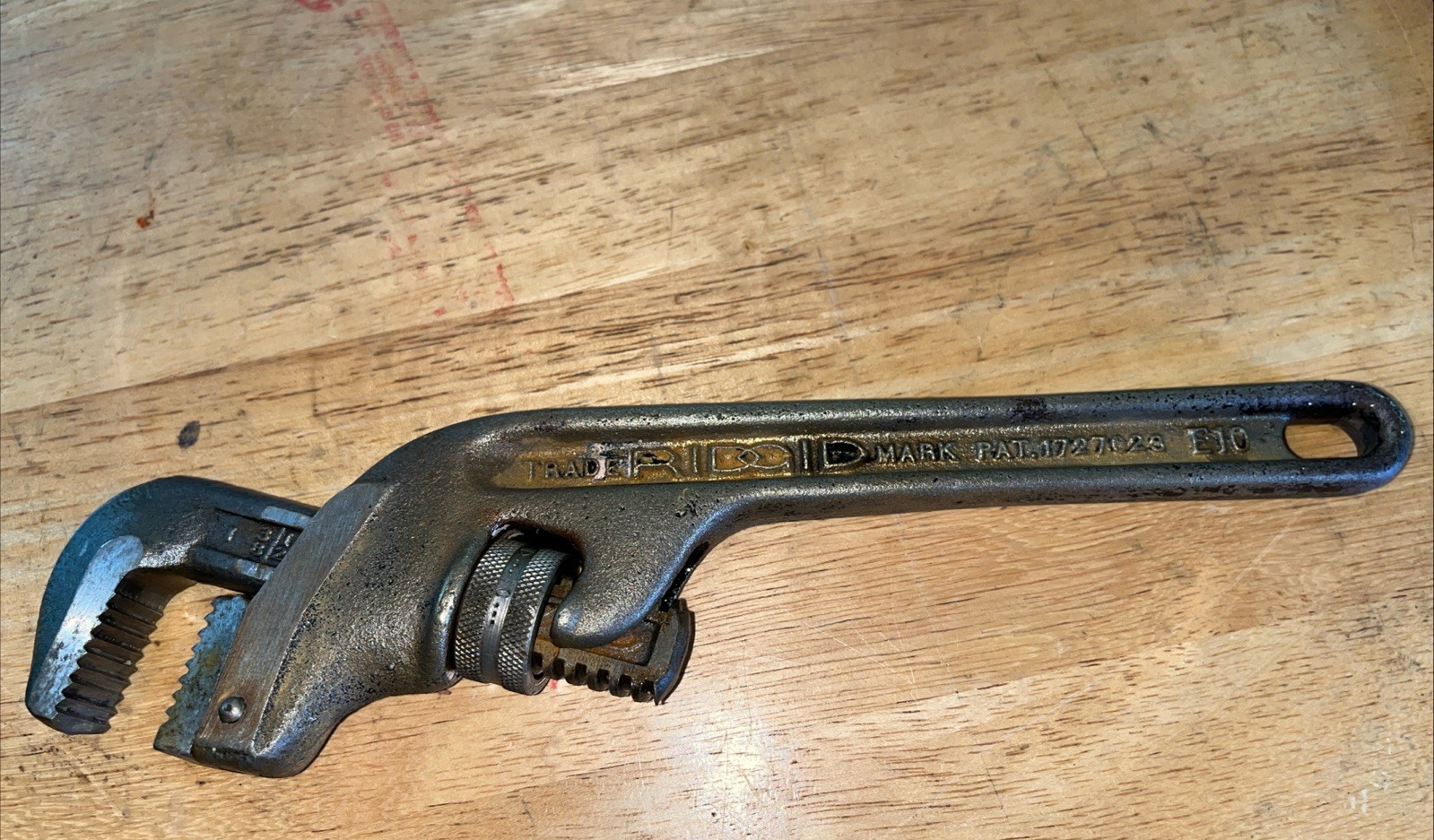 OLDER RIDGID E 10 10in Adjustable Pipe Wrench