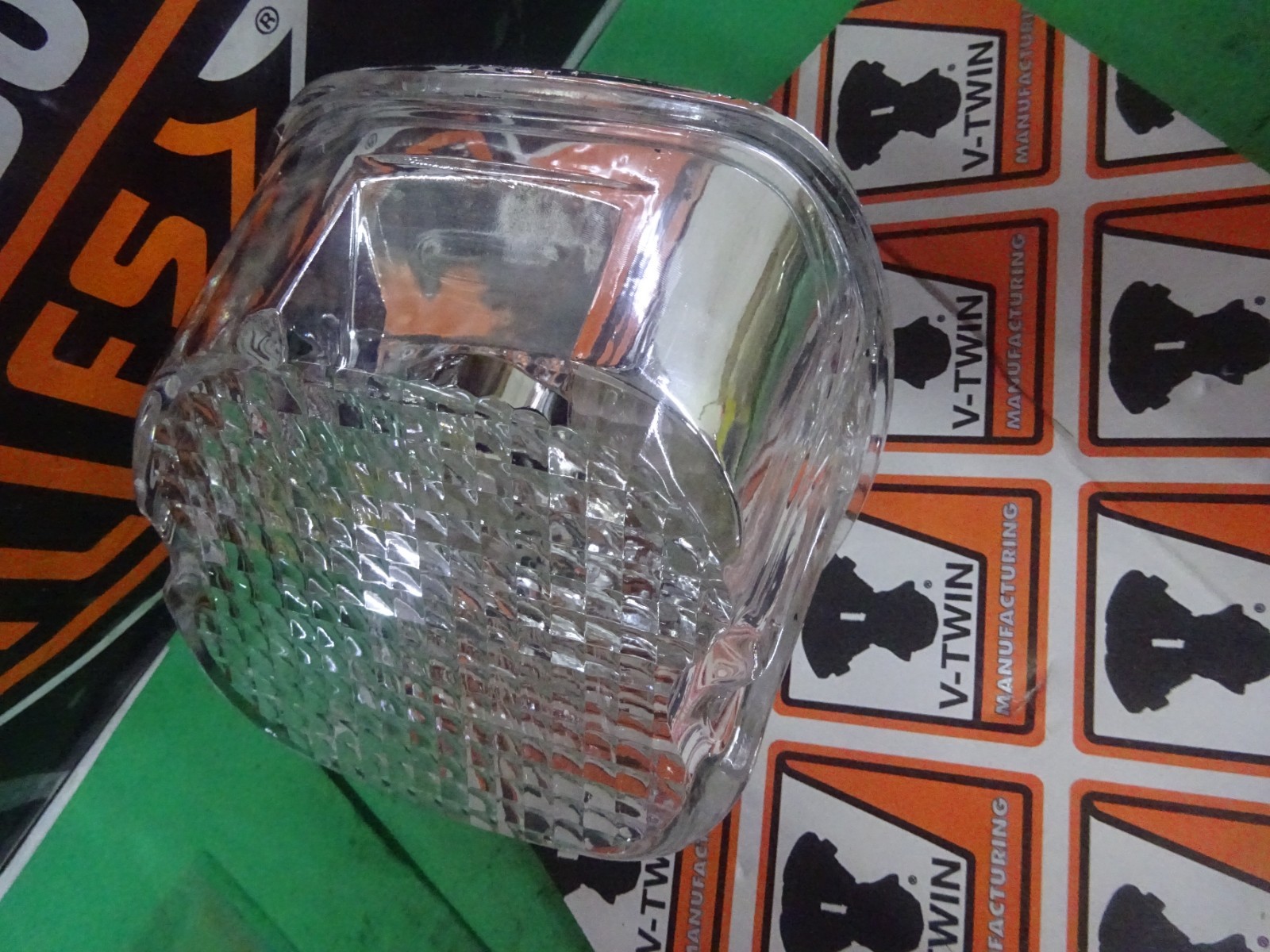 Harley BTs XLs CHOICE of Rpl 99-03 LAYDOWN CLEAR TAILLIGHT LENS TOP/BOT WINDOW