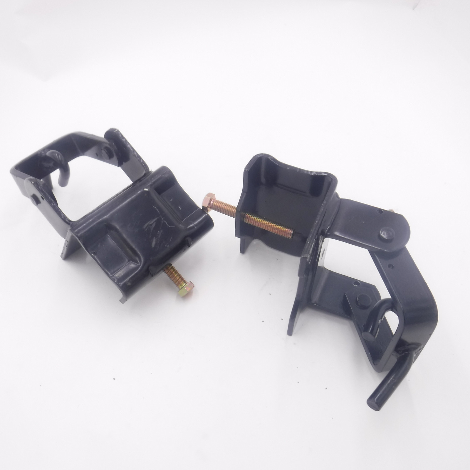 C17208 Replacement Hook Up Brackets for Curt Weight Distribution Systems