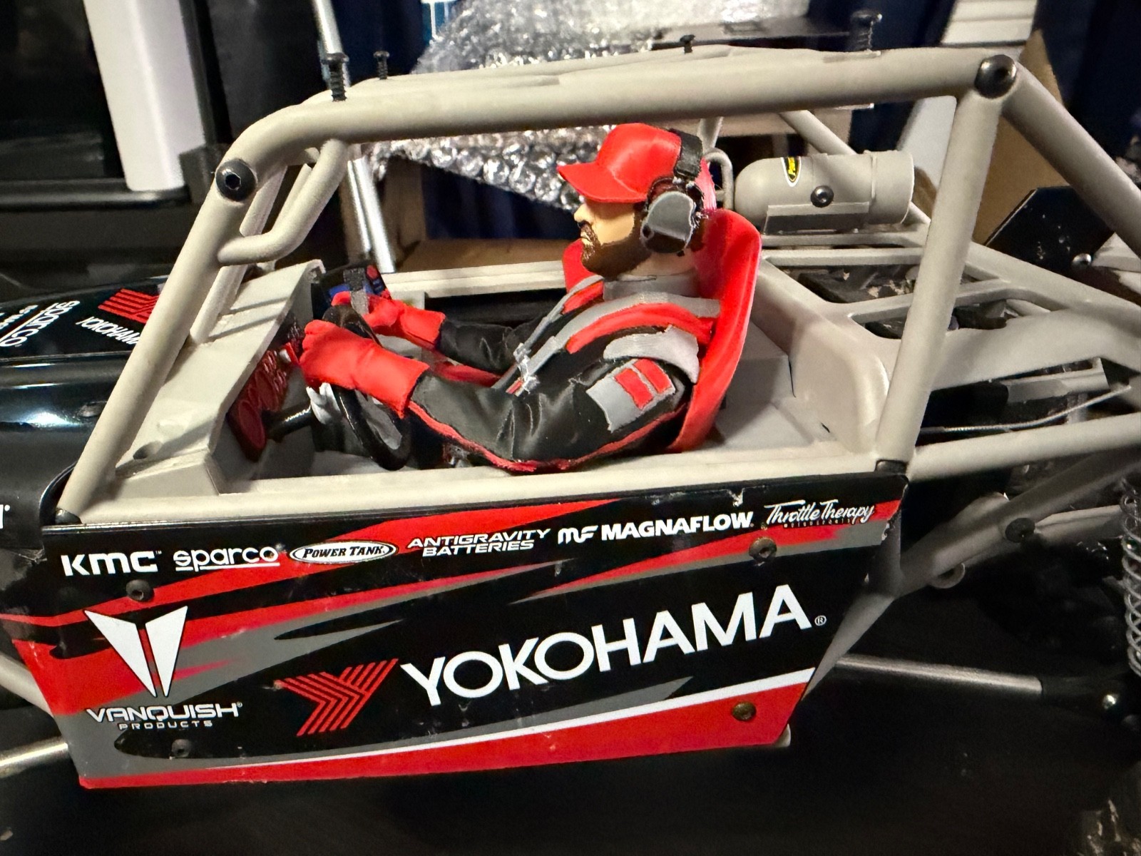 Vanquish H10 Optic Knights Customs Full Color Interior For RTR Yokohama grey