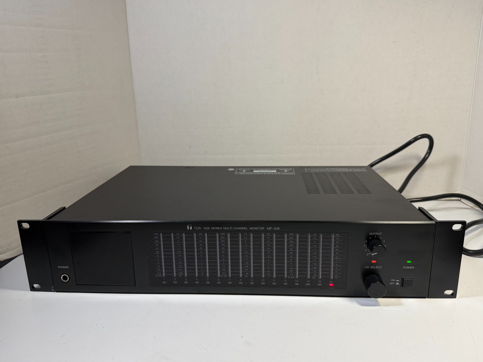 TOA MP-1216 Multi Channel Monitor 16 Channel Rack Mount Audio Monitor 1000 Serie
