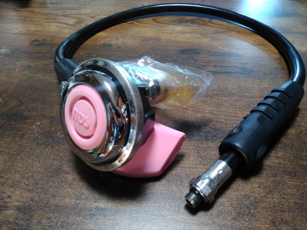 NDS SCUBA DIVING REGULATOR SECOND STAGE.