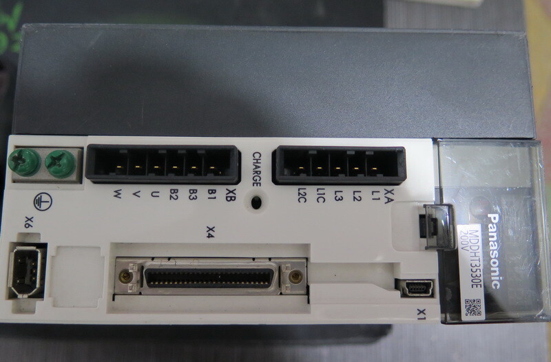 1PC USED  Panasonic servo drive  MDDHT3530E    in good condition
