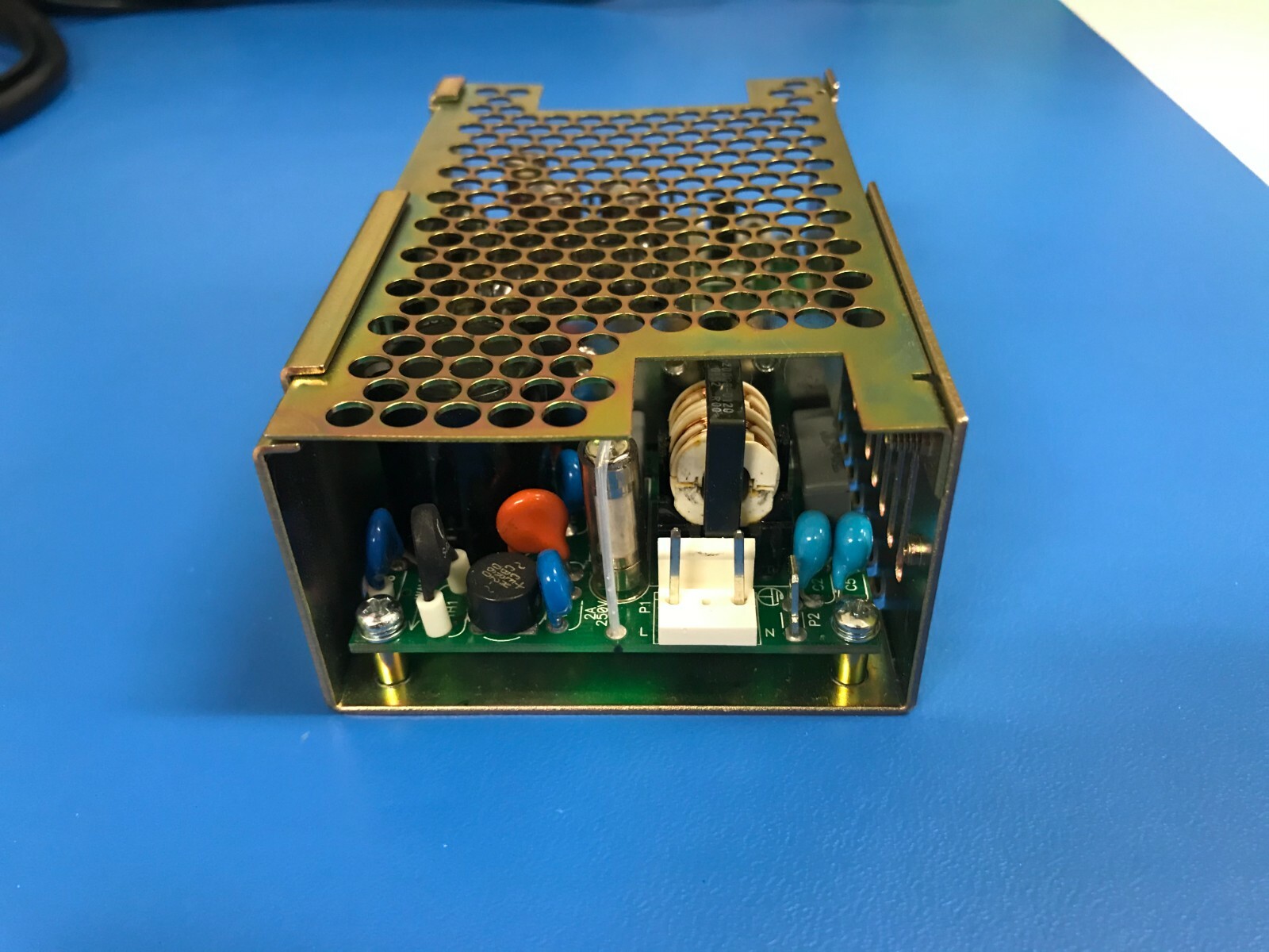 IPD SRP-40A-1004: Power Supply with Chassis / Cover