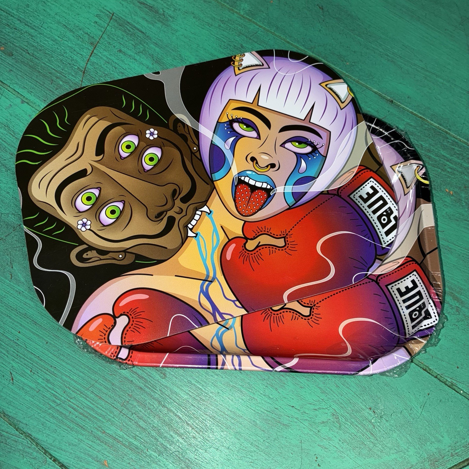 New Frio Rolling Tray Magnetic Lid | 7” x 5.5” | Metal Tray | Crazy Vampire