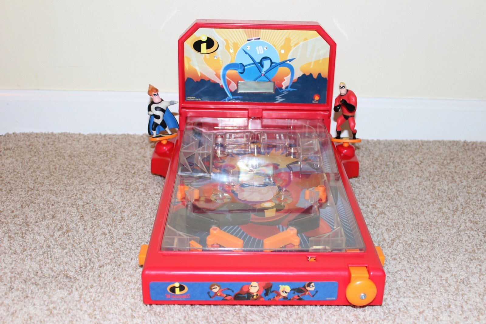 The Incredibles Disney Tabletop Electronic Pinball Machine Works